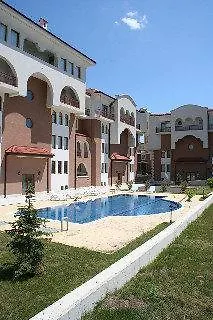 Sunrise Club Apart ホテル ラヴダ