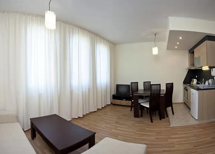 Sunrise Club Apart ホテル 3*