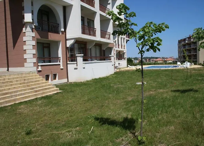 ホテル Sunrise Club Apart