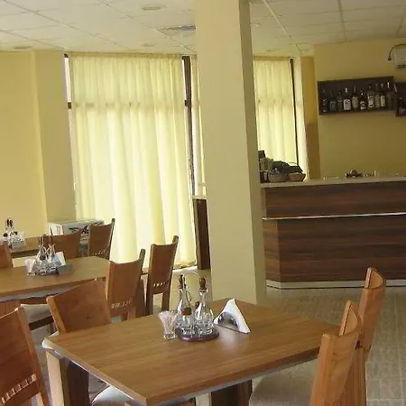 Hotel Sunrise Club Apart Rawda